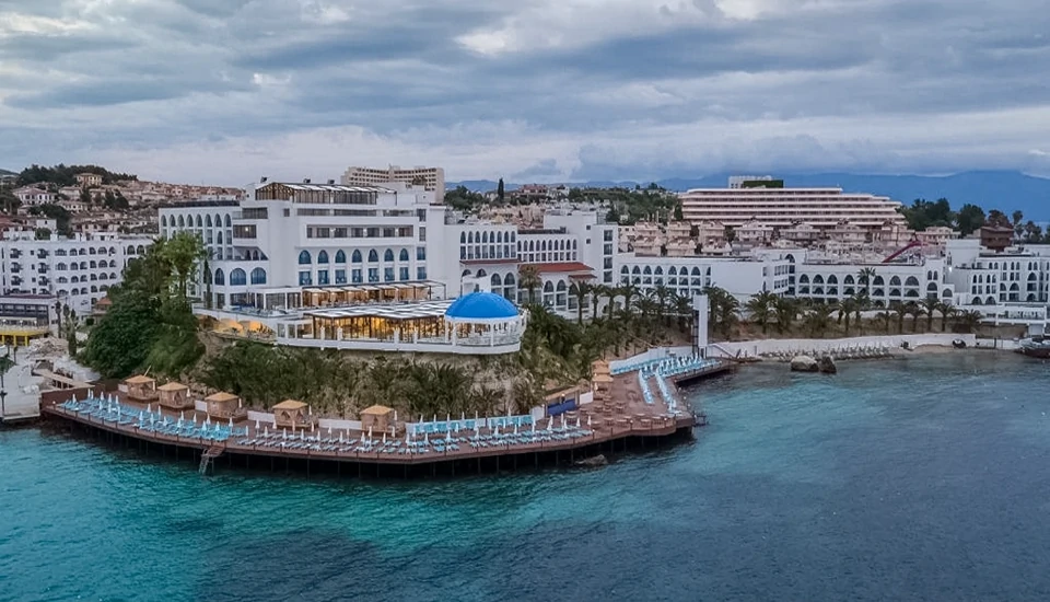 هتل اینفینیتی بای یلکن کوش آداسی